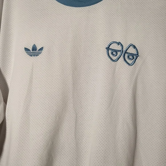 Addidas Suit for female or male - Picture 3 of 6